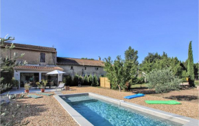 Awesome home in St Rémy de Provence with Outdoor swimming pool, WiFi and 3 Bedrooms
